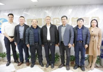 廈門市數(shù)據(jù)管理局發(fā)展規(guī)劃處處長(zhǎng)于國(guó)春一行蒞臨總商會(huì)座談交流